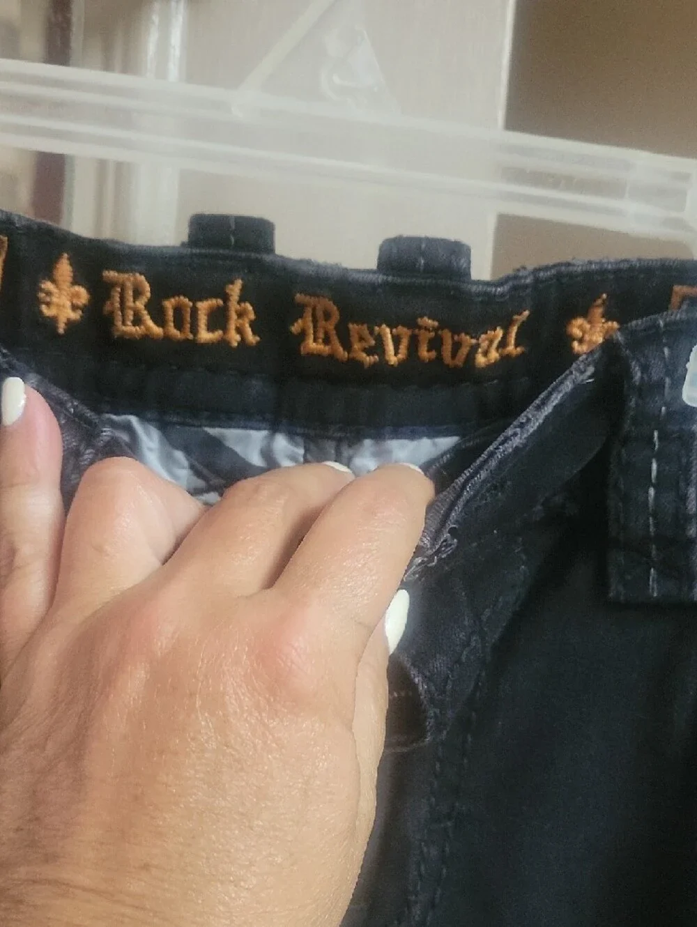 Mens Rock Revival Straight Legged Jeans - Picture 2 of 7
